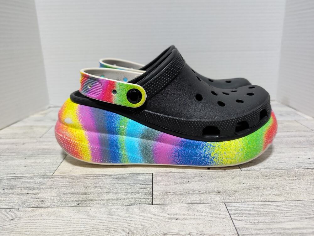 Crocs Crush Spray Dye Platform Clogs Rainbow Women’s Size 7 Men’s Size 5